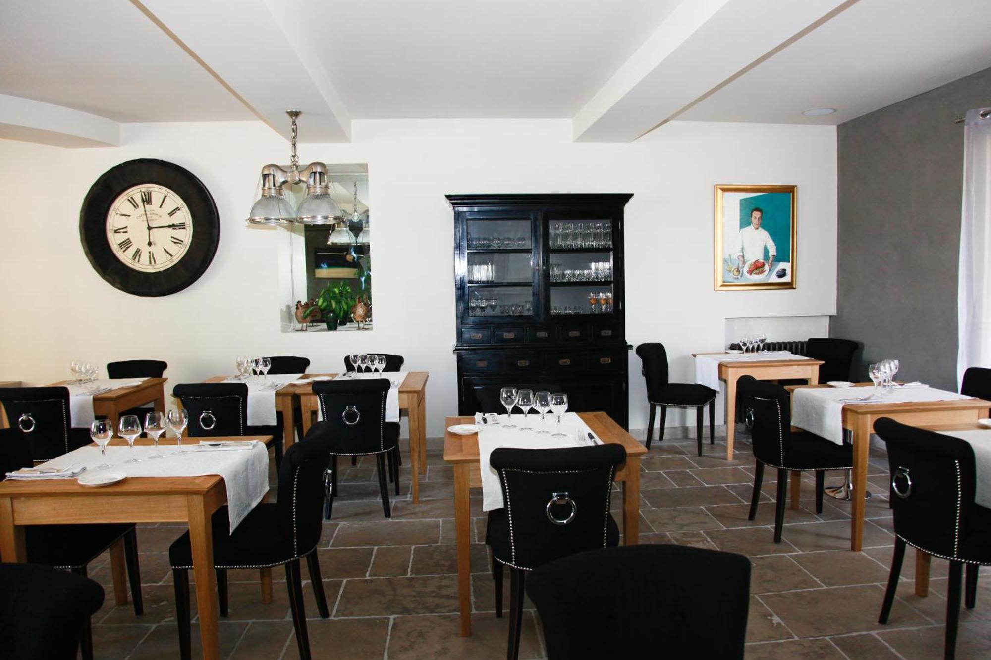 Le Pre Du Moulin - Maison Alonso - Hotel & Restaurant Sérignan-du-Comtat Exterior foto